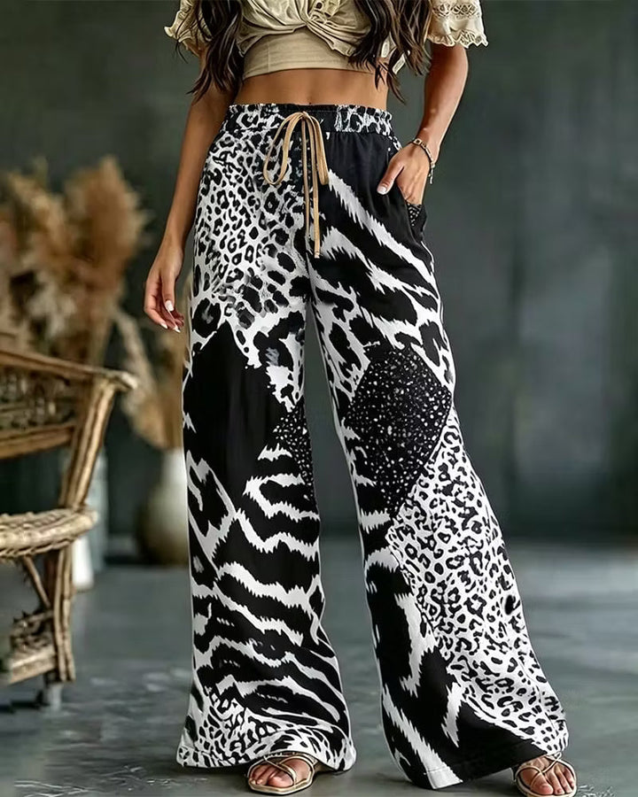 Elfrida - Pantalon large en patchwork léopard au toucher doux